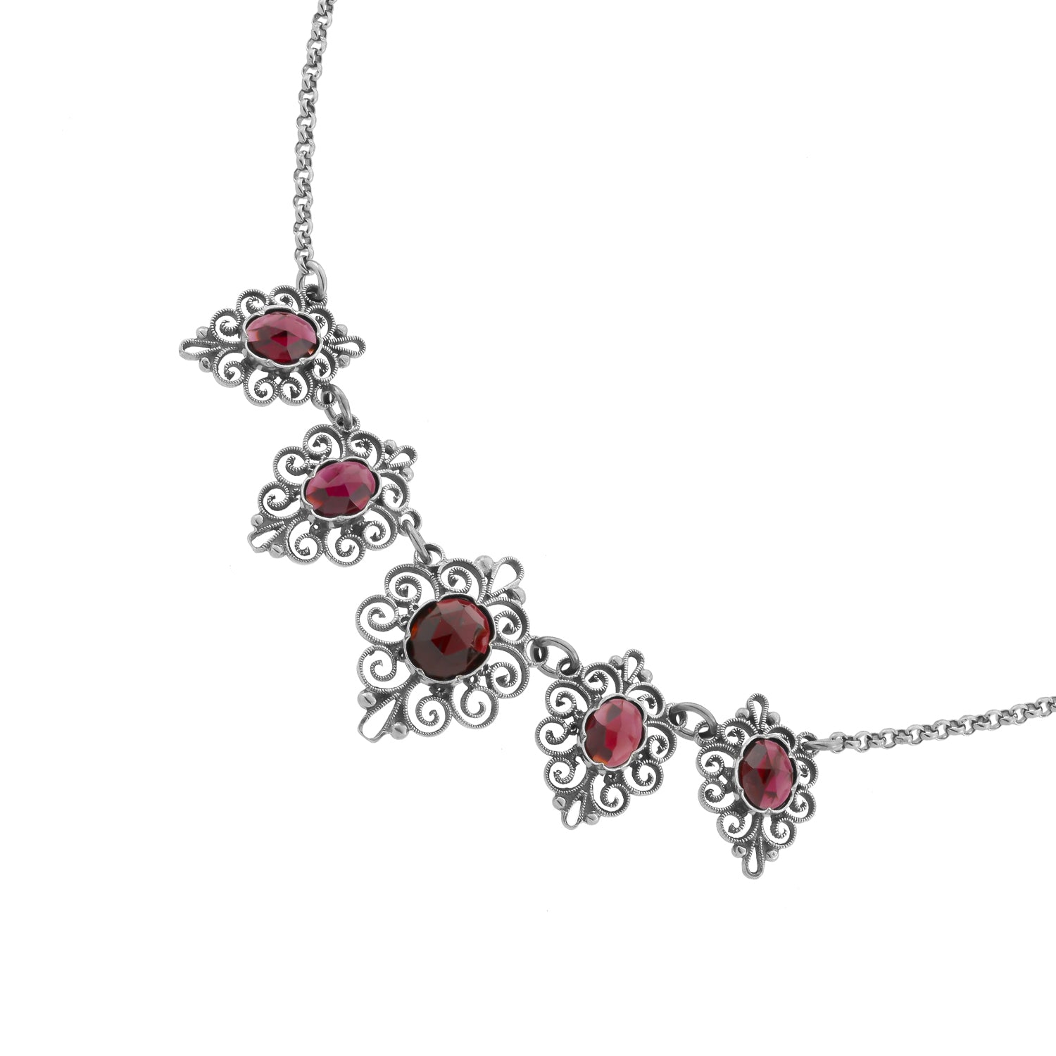 Trachtencollier