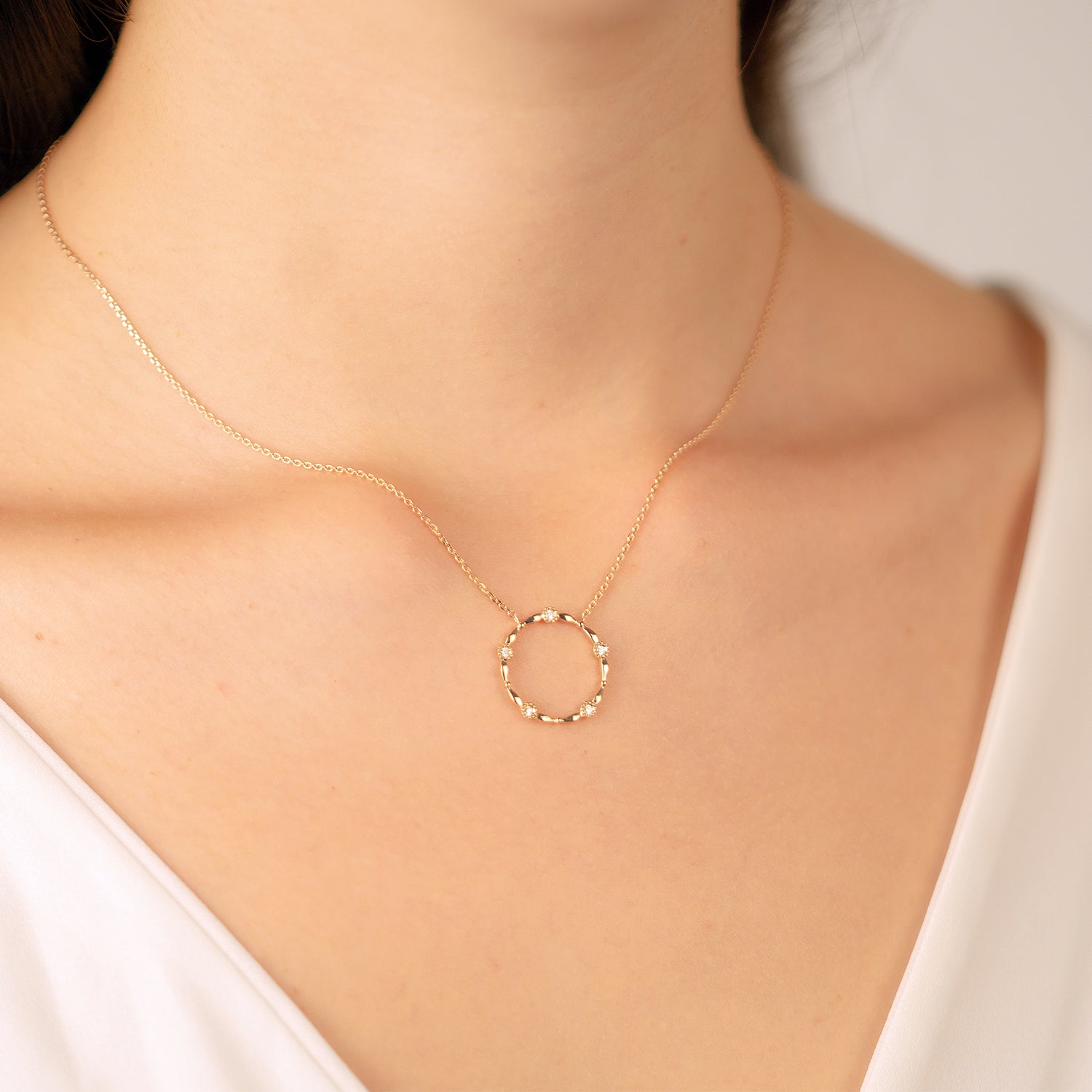 Collier Augustina