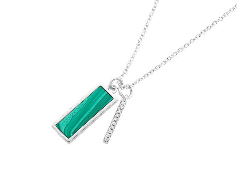 Collier Skye