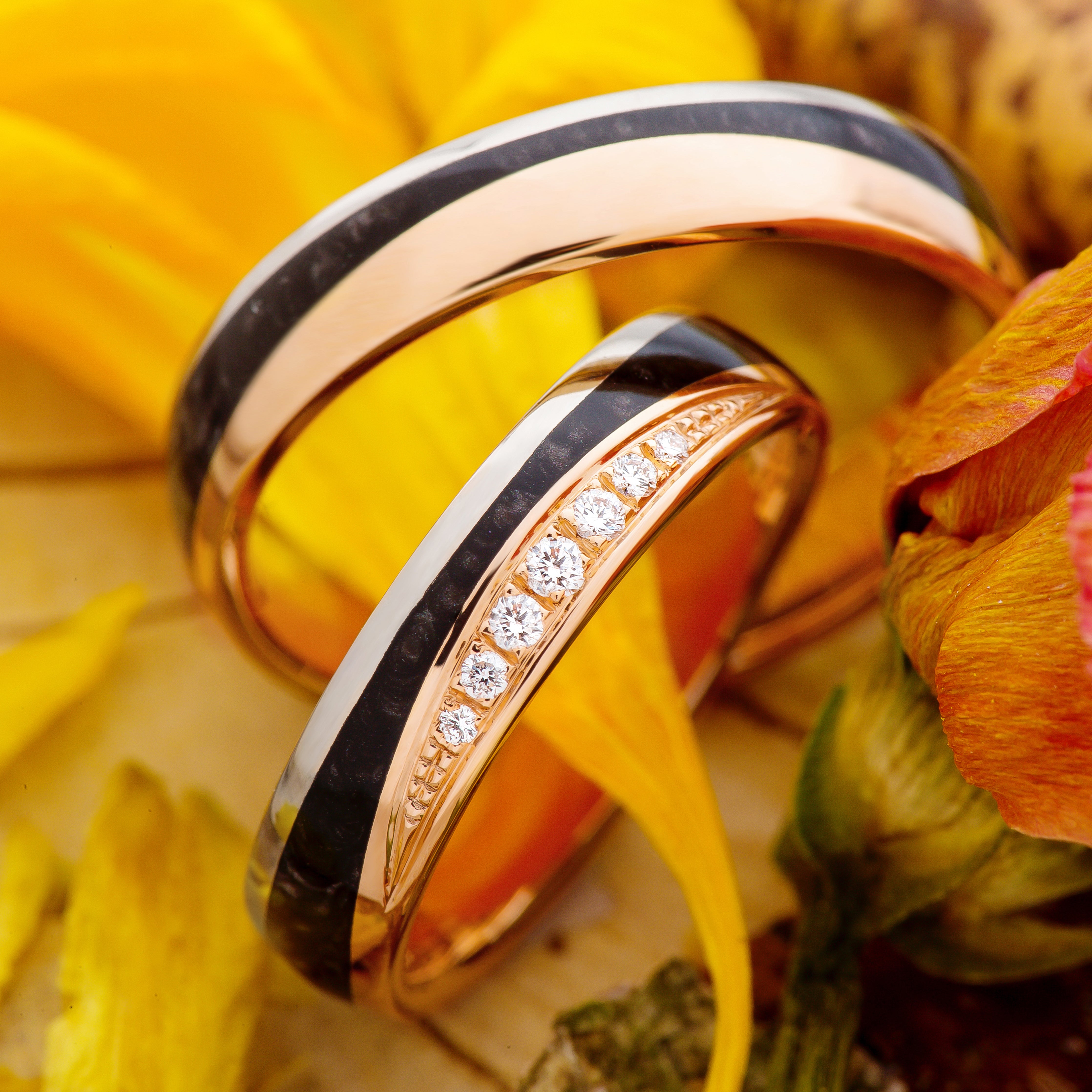 Daciana wedding ring set